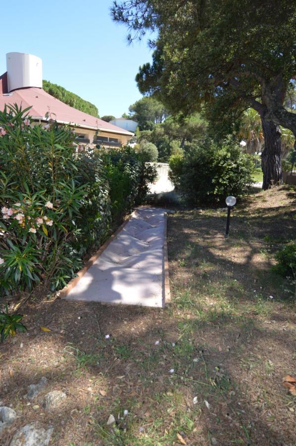 Le Domaine De Villepey By Sdr Saint-Tropez Kültér fotó